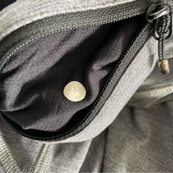 Lululemon Speed Tight Ruched Legging Pant Pockets Heathered Grey Size 4 - Picture 8 of 8